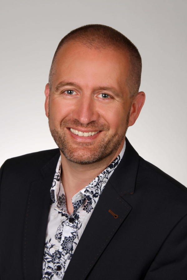 Herr Propst Dirk Fey